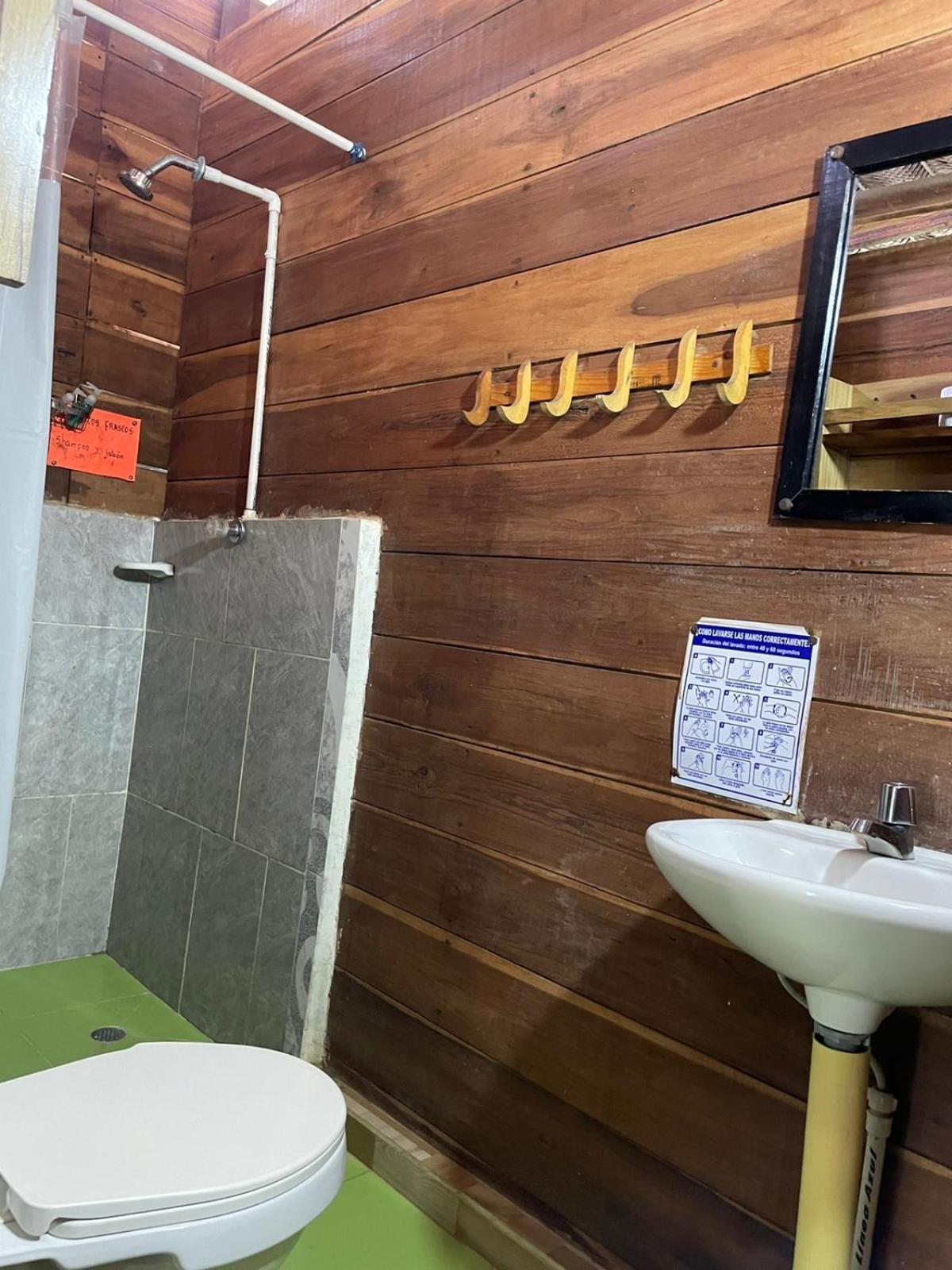 Hostal Estrellas Del Tayrona Playa Mendihuaca Guachaca Стая снимка